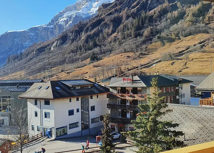 Topas 33 * 洛伊克巴德