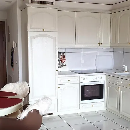 Apartment Topas 33 *
